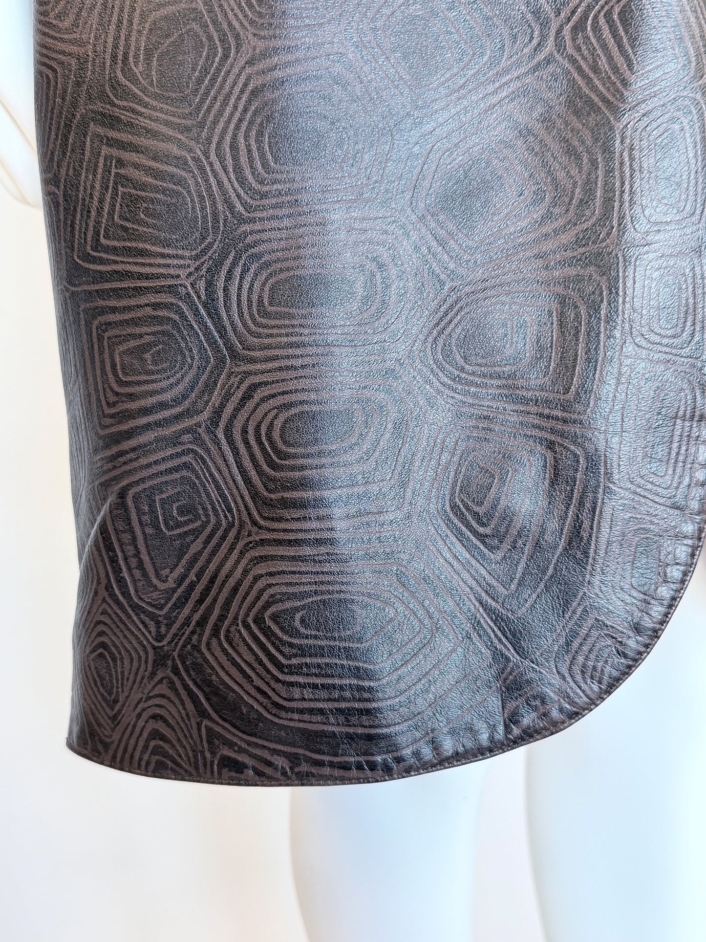 THIERRY MUGLER Couture Spring 2001 Metallic Brown Tortoiseshell Embossed Leather Dress Size S