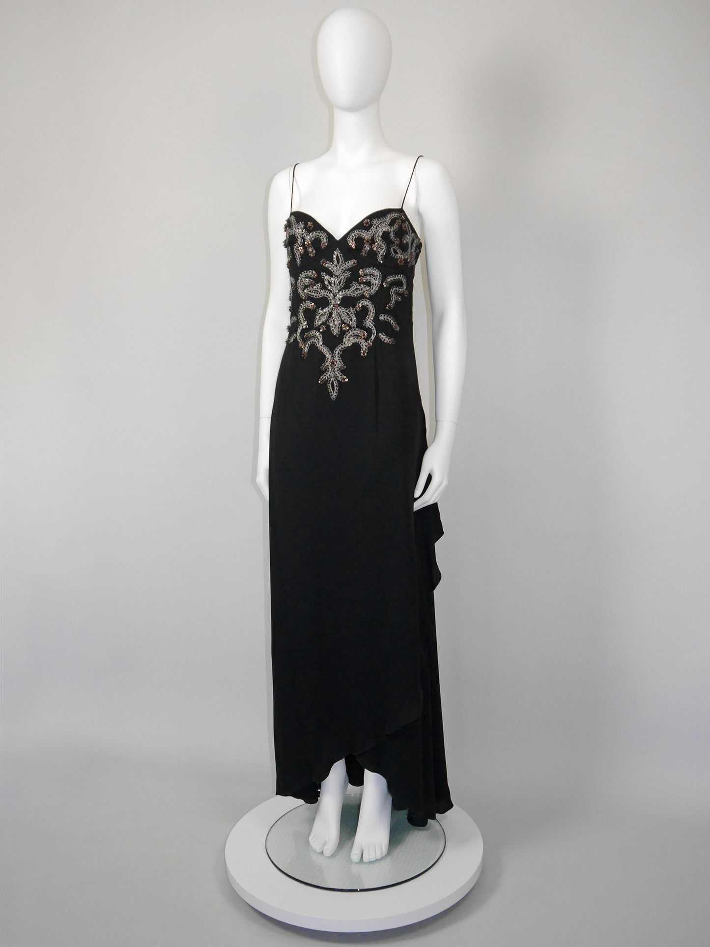 VALENTINO 2000s Vintage Black Beaded Sequined Maxi Evening Dress Gown VINTAGE VON WERTH VALENTINO 2000s Vintage Black Beaded Sequined Maxi Evening Dress Gown VINTAGE VON WERTH