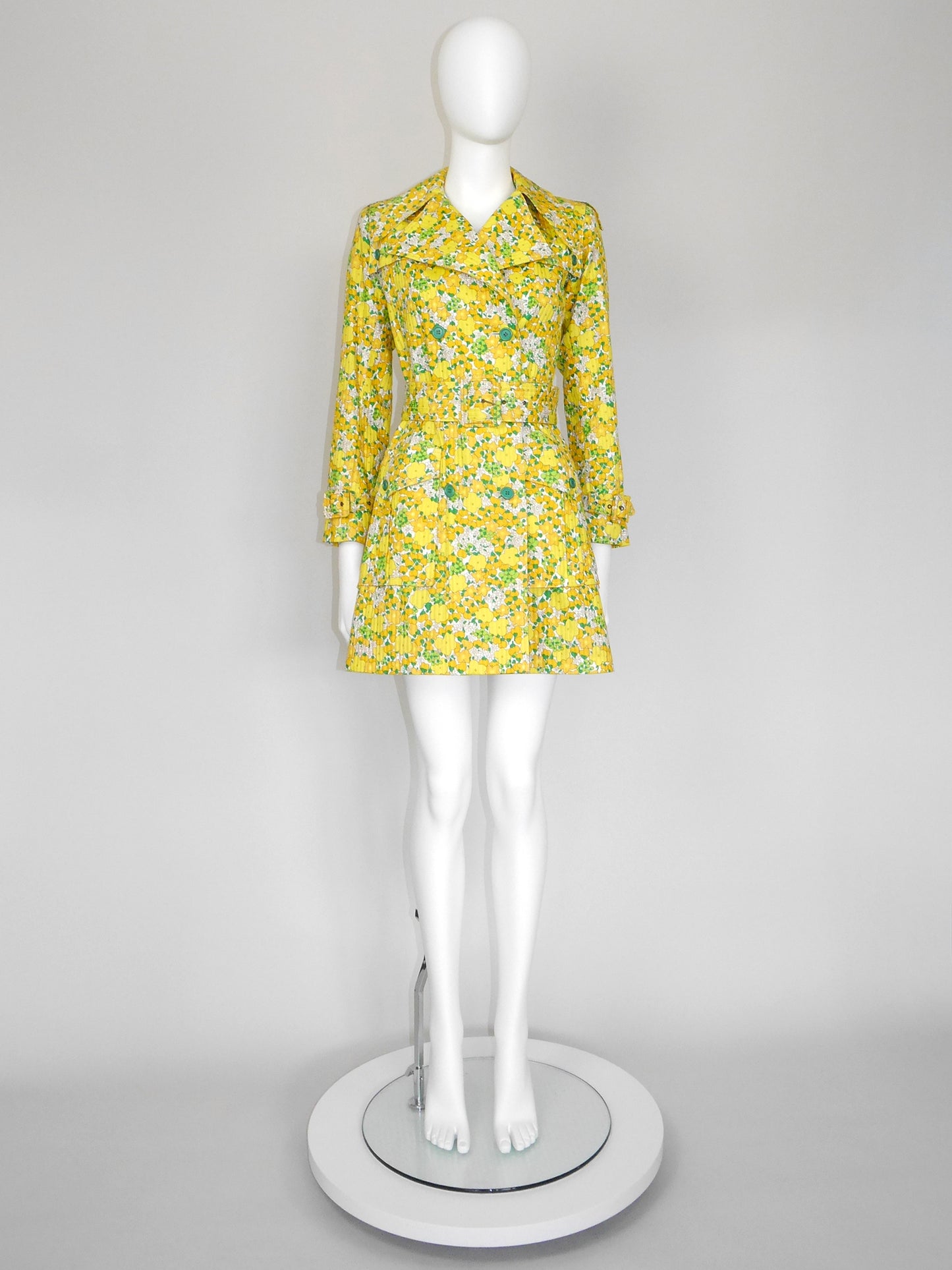 YVES SAINT LAURENT 1960s Vintage Floral Cotton Trenchcoat Size XXS-XS