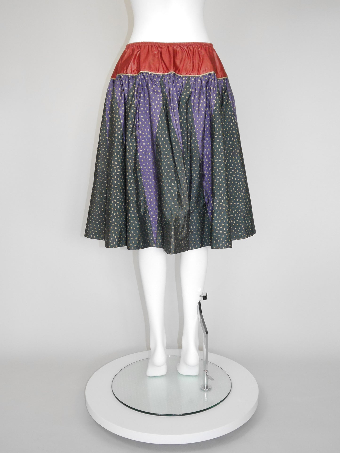 YVES SAINT LAURENT Spring 1981 Vintage Raw Silk Evening Skirt Size S-M