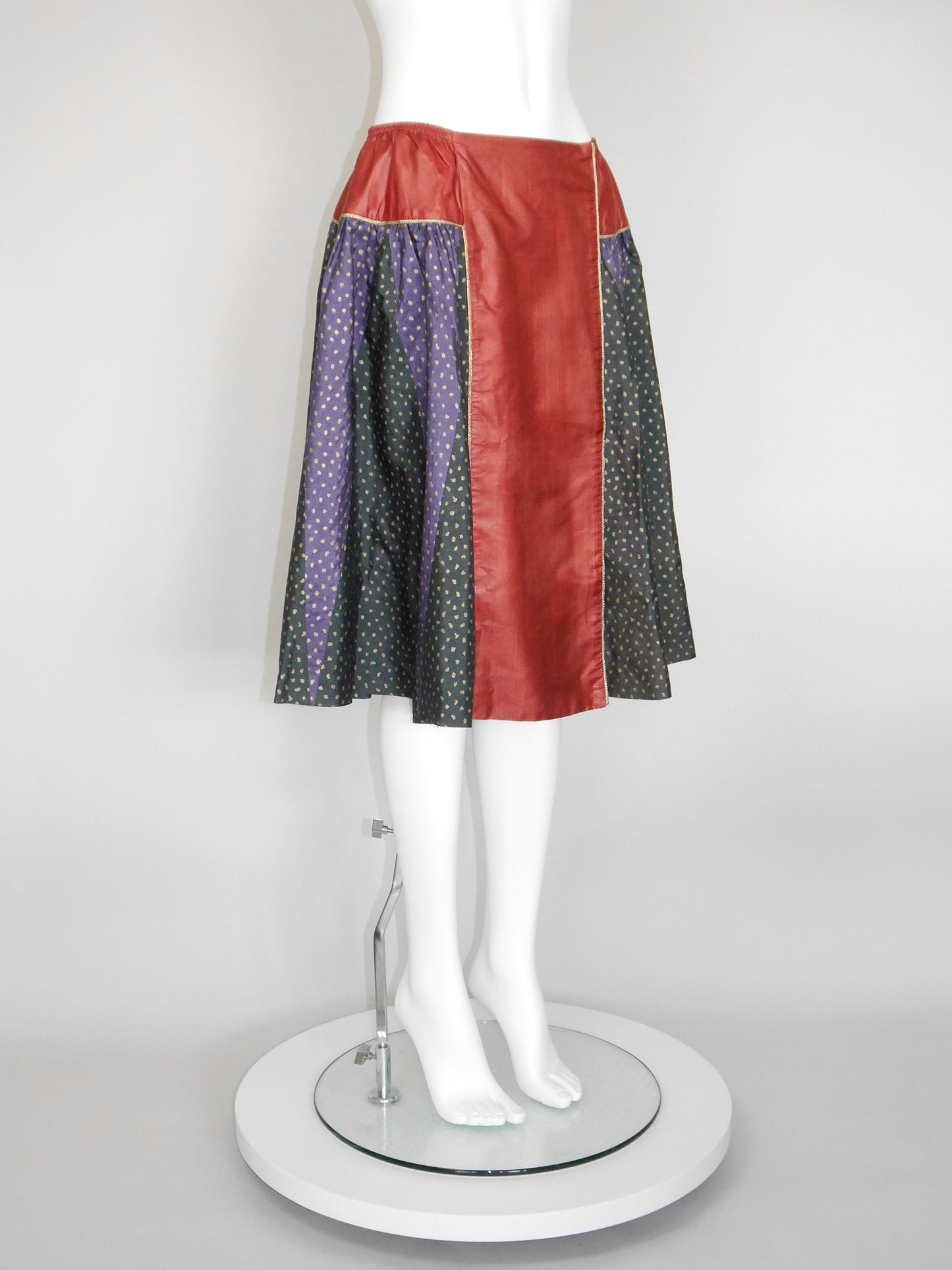 YVES SAINT LAURENT Spring 1981 Vintage Raw Silk Evening Skirt Size S-M
