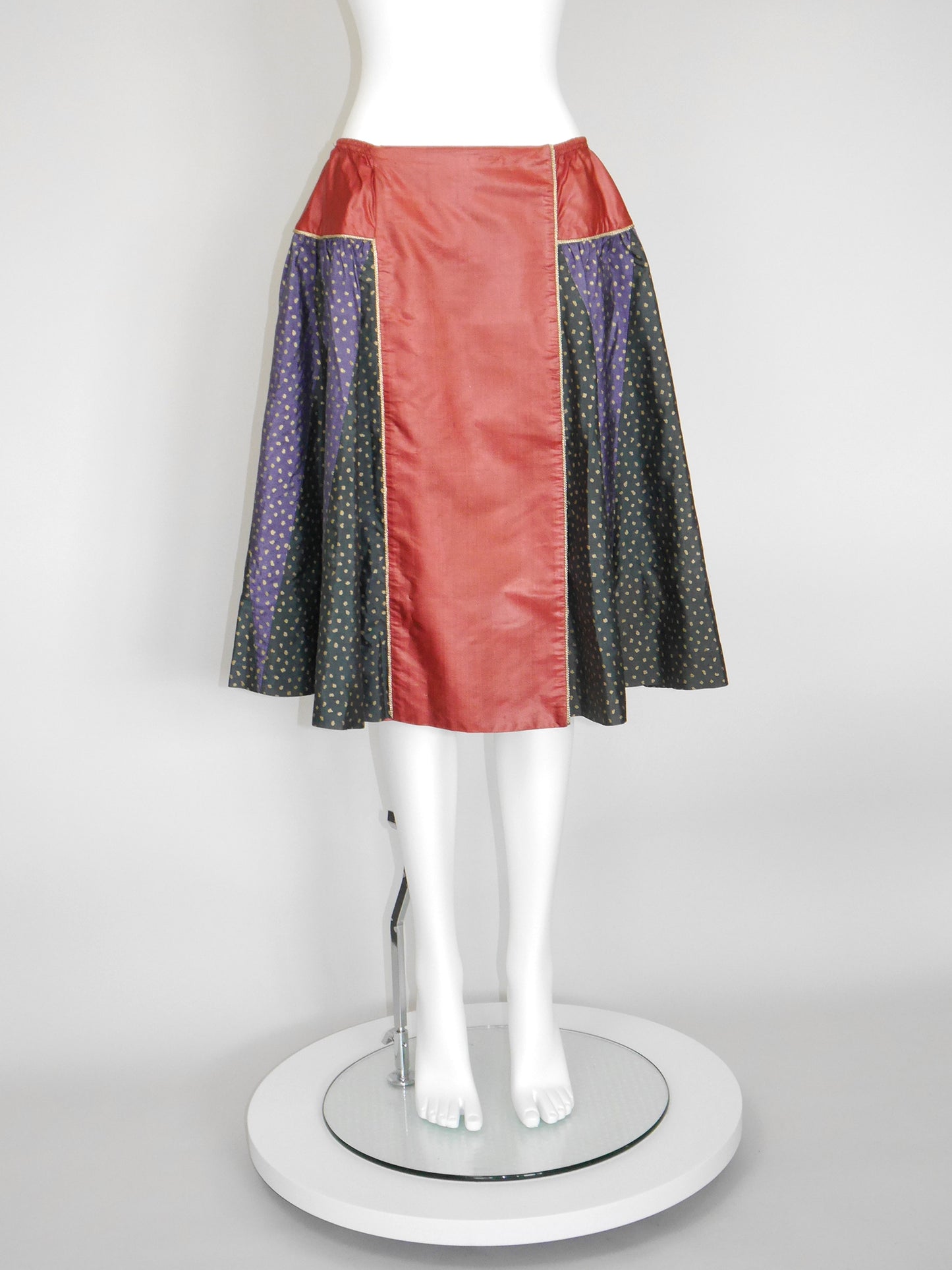 YVES SAINT LAURENT Spring 1981 Vintage Raw Silk Evening Skirt Size S-M