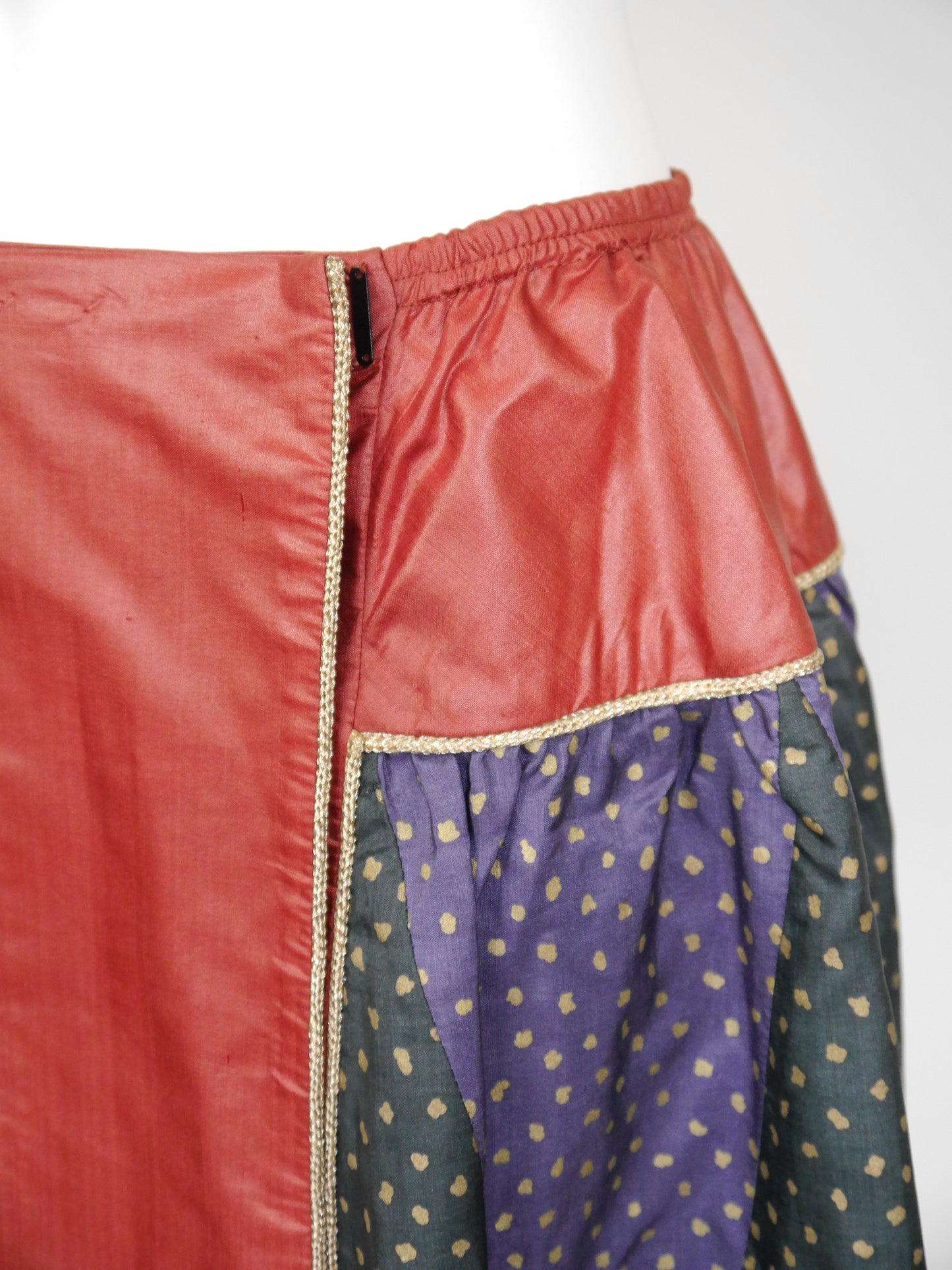 YVES SAINT LAURENT Spring 1981 Vintage Raw Silk Evening Skirt Size S-M