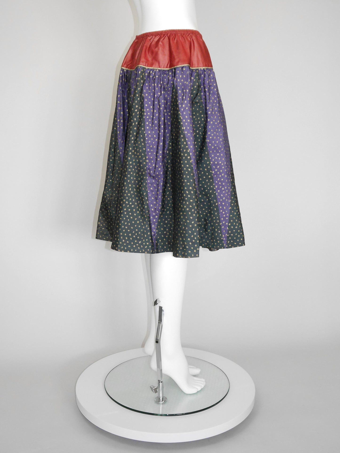 YVES SAINT LAURENT Spring 1981 Vintage Raw Silk Evening Skirt Size S-M