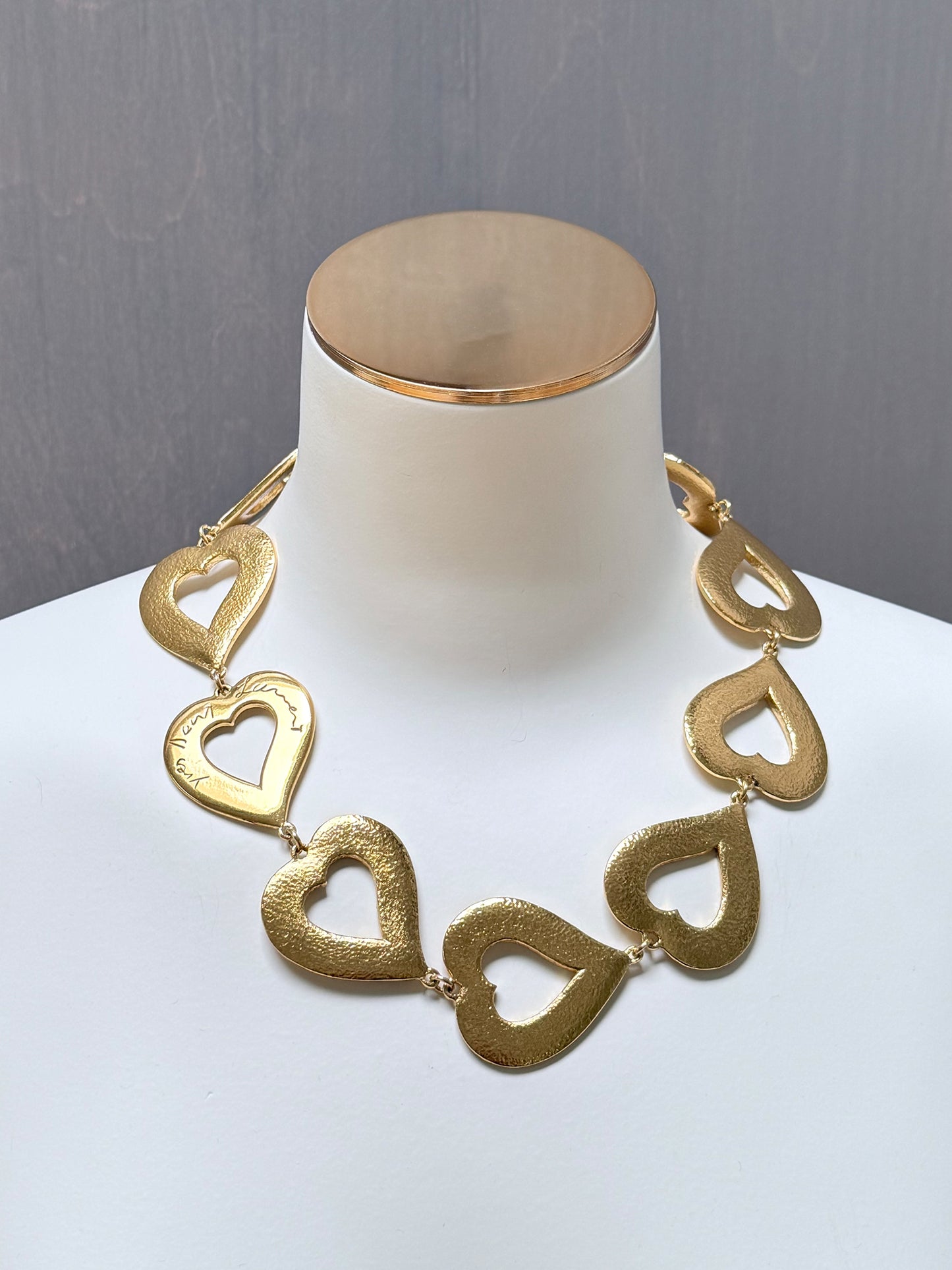 YVES SAINT LAURENT 1980s 1990s Vintage Gold-Tone Structured Heart Link Necklace