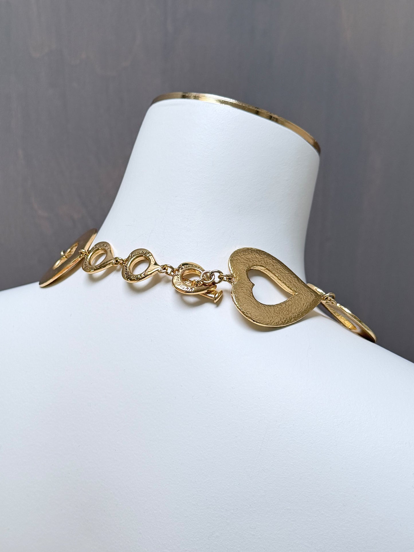 YVES SAINT LAURENT 1980s 1990s Vintage Gold-Tone Structured Heart Link Necklace