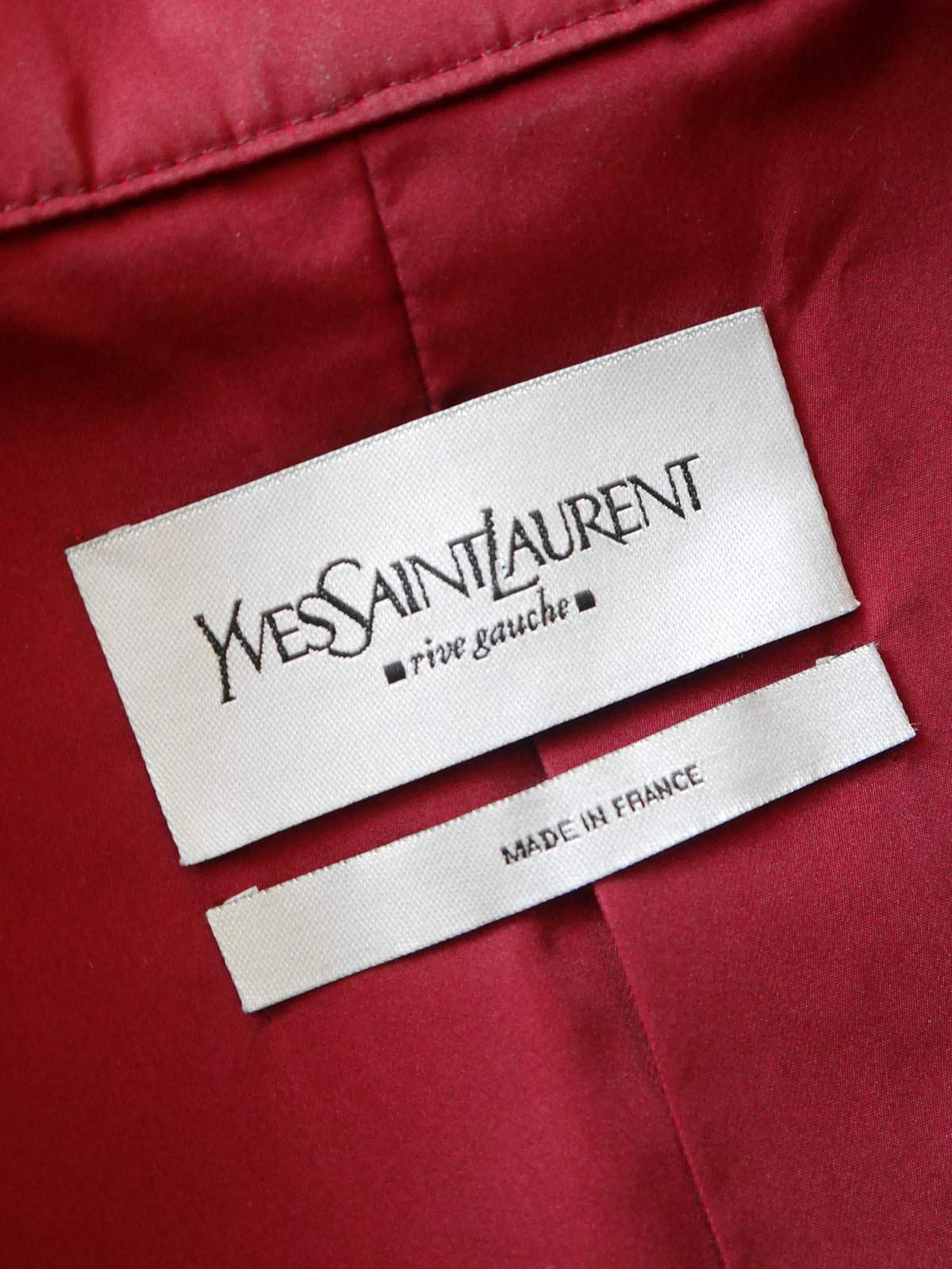 YVES SAINT LAURENT by Tom Ford Fall 2004 Crimson Chinoiserie Pagoda Silk Jacket